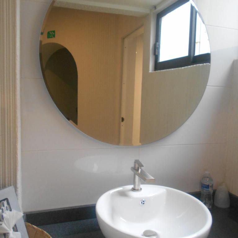Hotel Puente Real - Suite Doble Estándar - 7