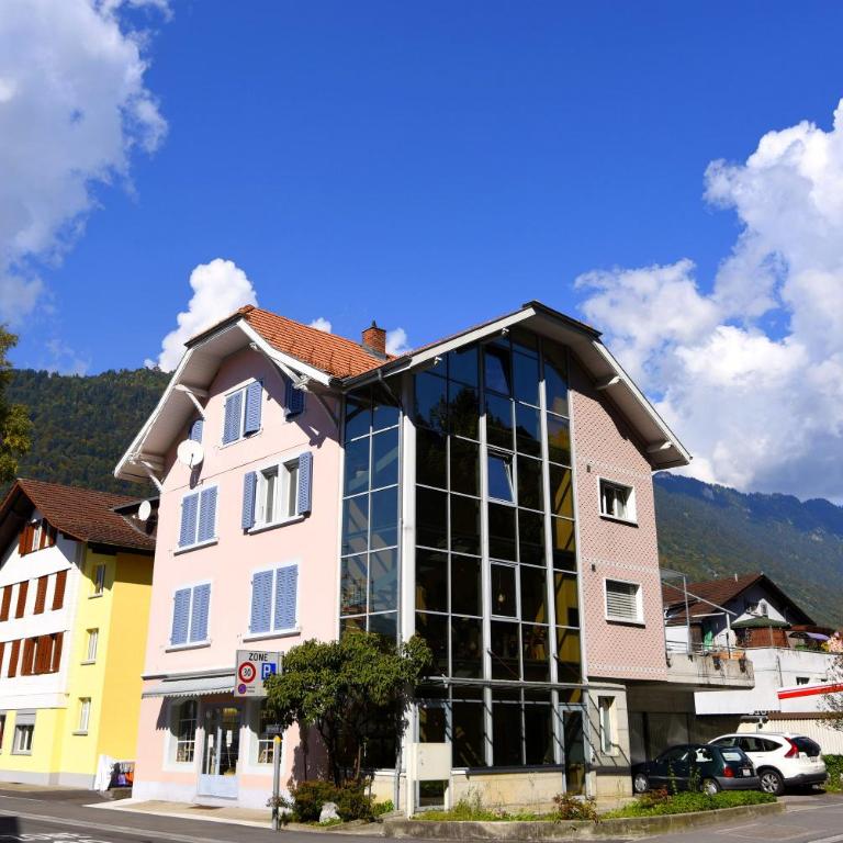 City Center Holiday Apartment - Apartment - 1