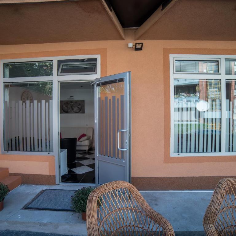 Apartman Hitno - Apartman - Prizemlje - 20