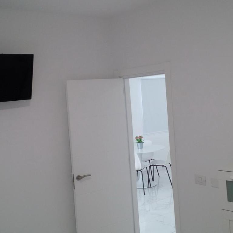 Los Cristianos Beach apartments - Apartamento con balcón - 9