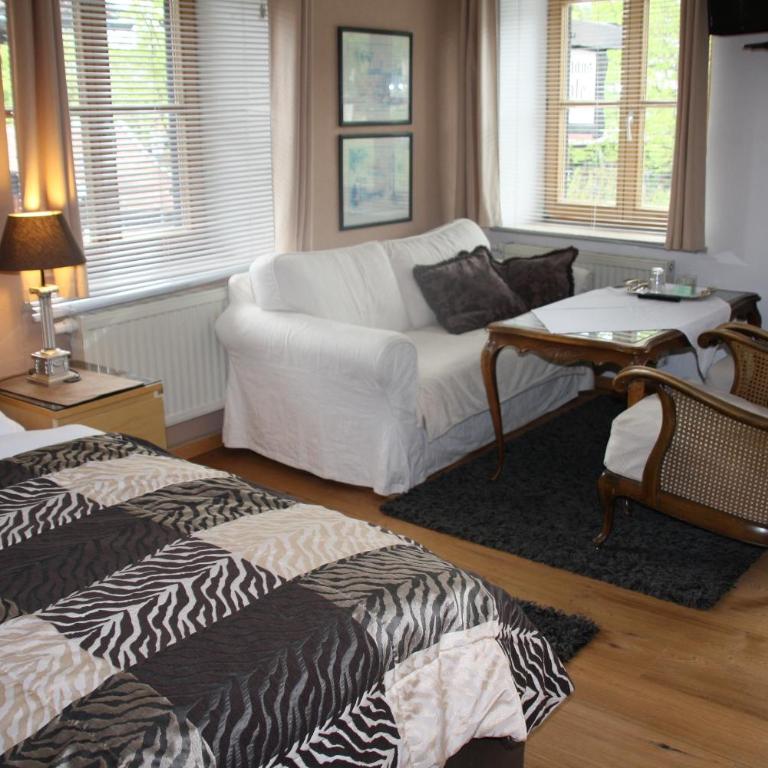 Gästehaus Nicole - Doppelzimmer mit Balkon - 3