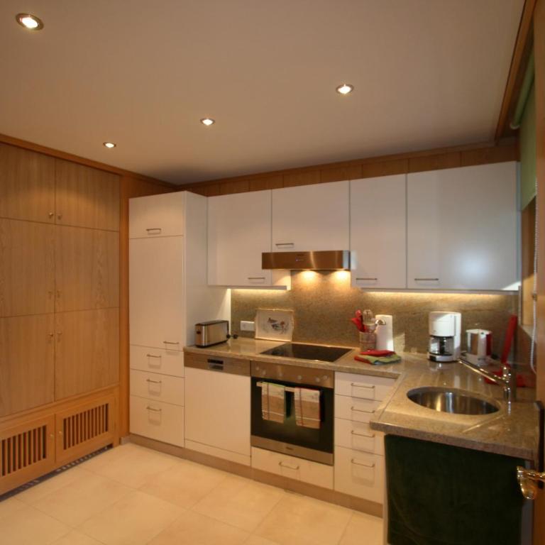 Ferienwohnung Nietmann - Apartment mit 1 Schlafzimmer, Balkon und Bergblick - 3