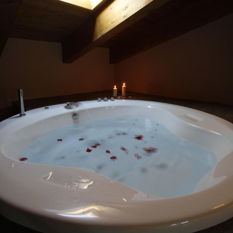 Hotel Spa Aguas de los Mallos - Suite Dúplex - 2