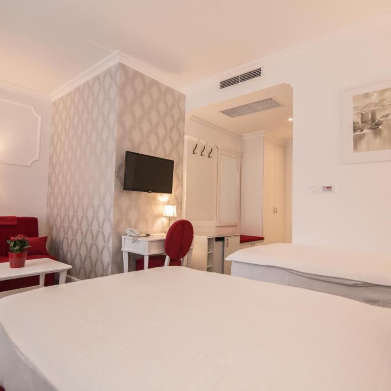 Hotel Central Park - Deluks Dvokrevetna Soba sa Bračnim Krevetom/Zasebnim Krevetima i Pogledom na Grad - 2