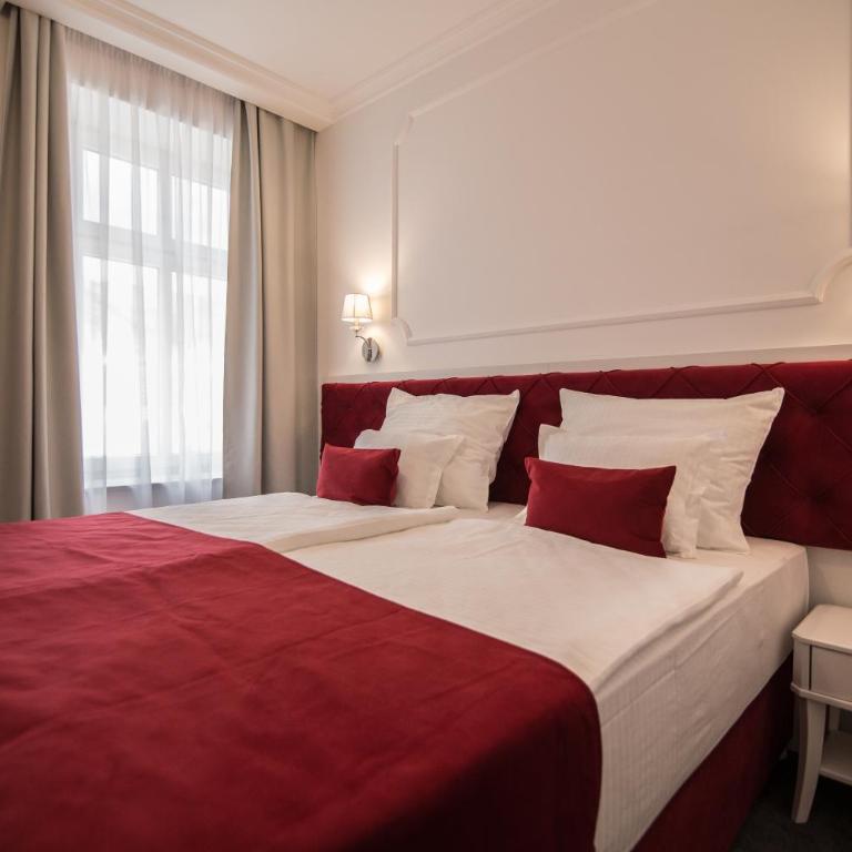 Hotel Central Park - Standardna Dvokrevetna Soba sa Bračnim Krevetom/Zasebnim Krevetima - 1