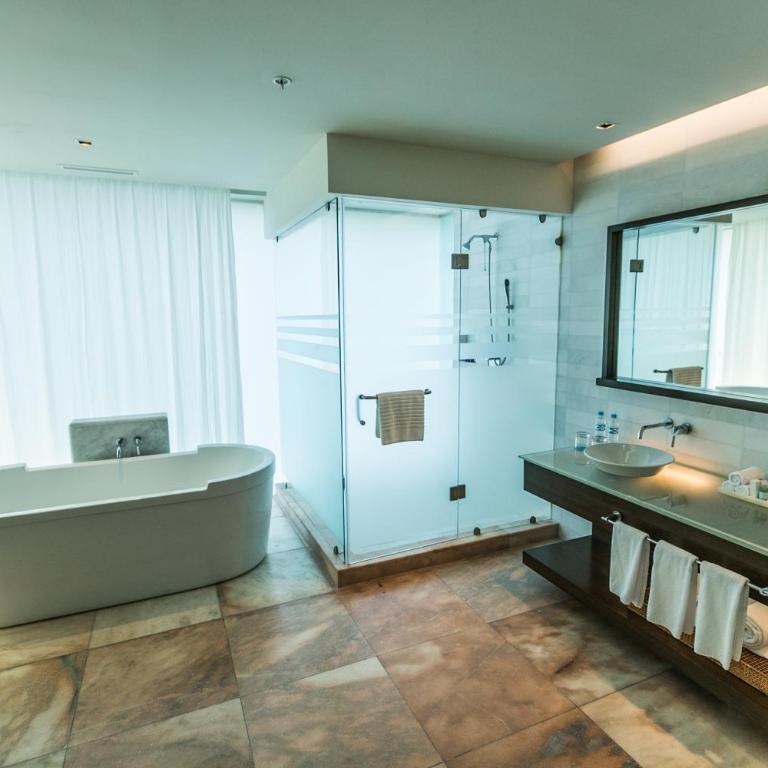 Palacio Mundo Imperial Riviera Diamante Acapulco - Penthouse mit 1 Schlafzimmer mit Kingsize-Bett und Blick auf Diamante - 2