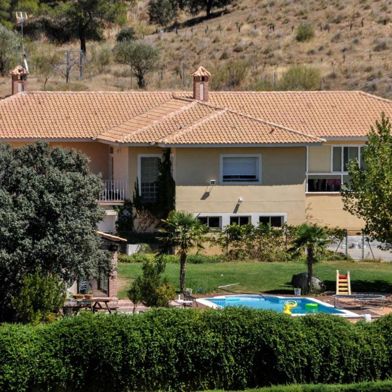 Chalet San Bernardo - Casa de 8 dormitorios - 2