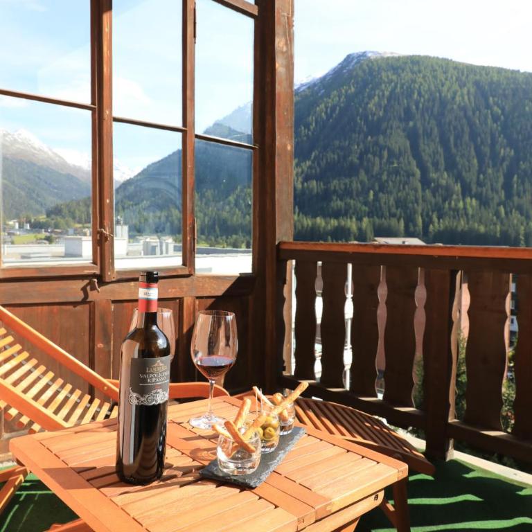 Hotel Concordia - Doppelzimmer mit Balkon - 8