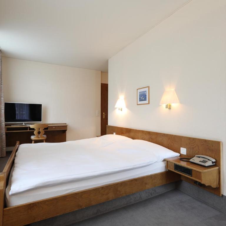 Hotel Concordia - Doppelzimmer mit Balkon - 5