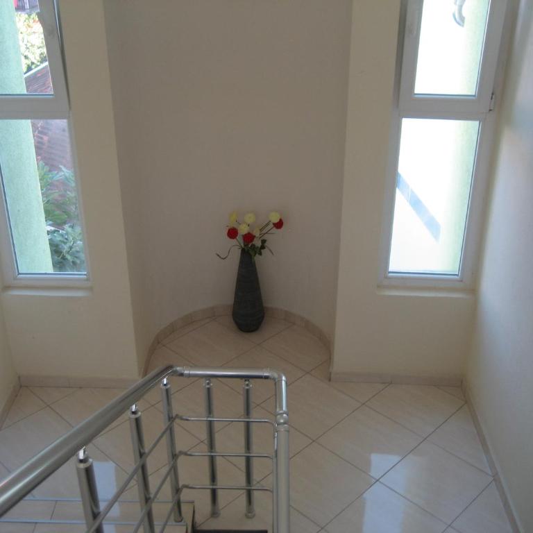 Guest House Vila Mimoza - Apartman sa 1 Spavaćom Sobom - 18