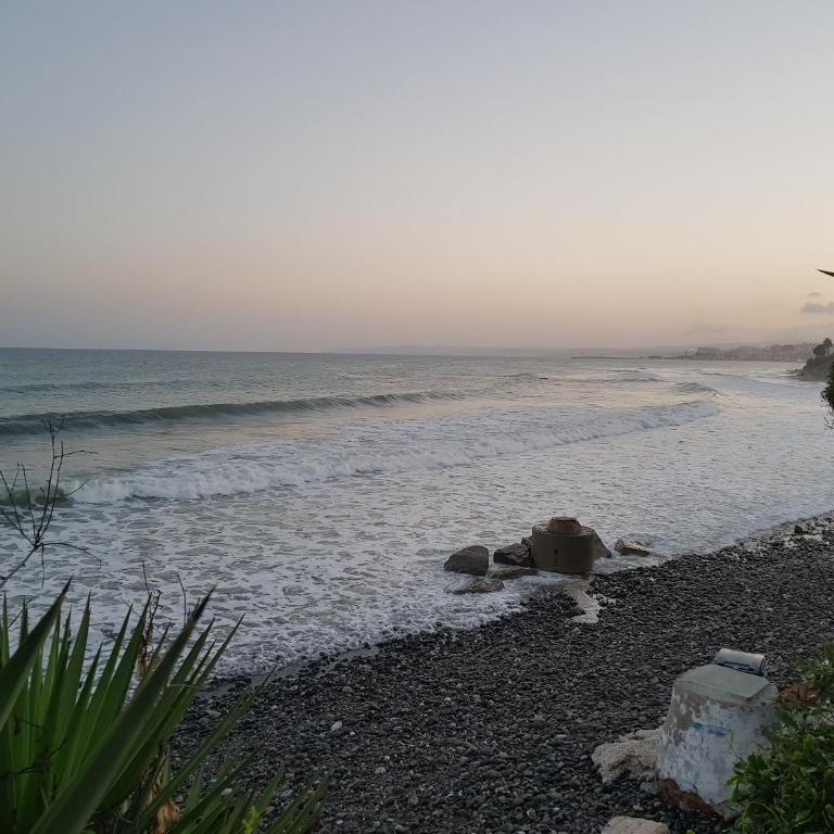 Adosado junto al Mar - Casa Unifamiliar de 2 dormitorios - 36