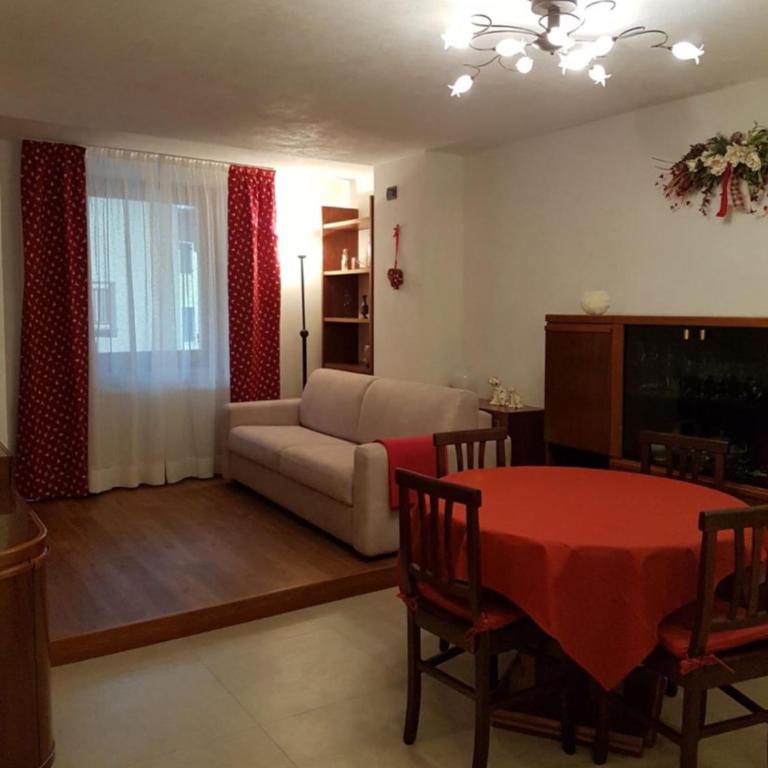 Appartamenti Osti Sansoni Mariarosa - Apartment - 1