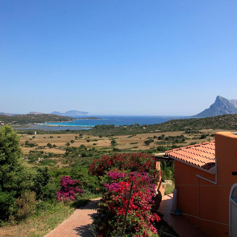 Residence Hotel Lu Nibareddu - Two-Bedroom Villa with Sea View - 2