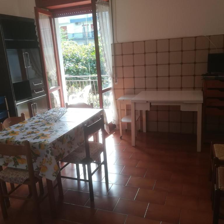 Donnabella House - Appartamento con Balcone - 4