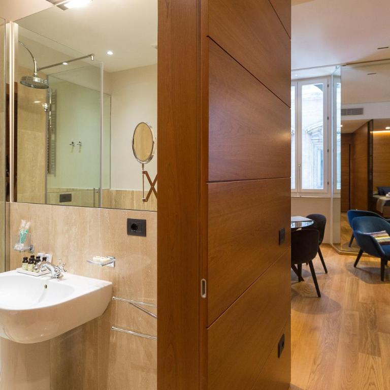 Amazing Piazza Venezia Suites - Monolocale Deluxe - 14