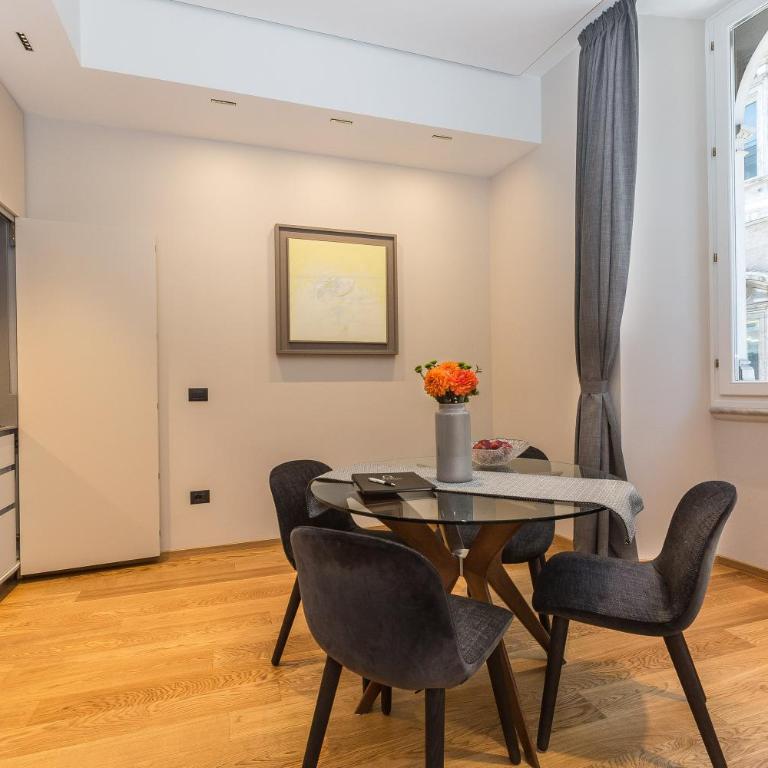 Amazing Piazza Venezia Suites - Monolocale Deluxe - 15