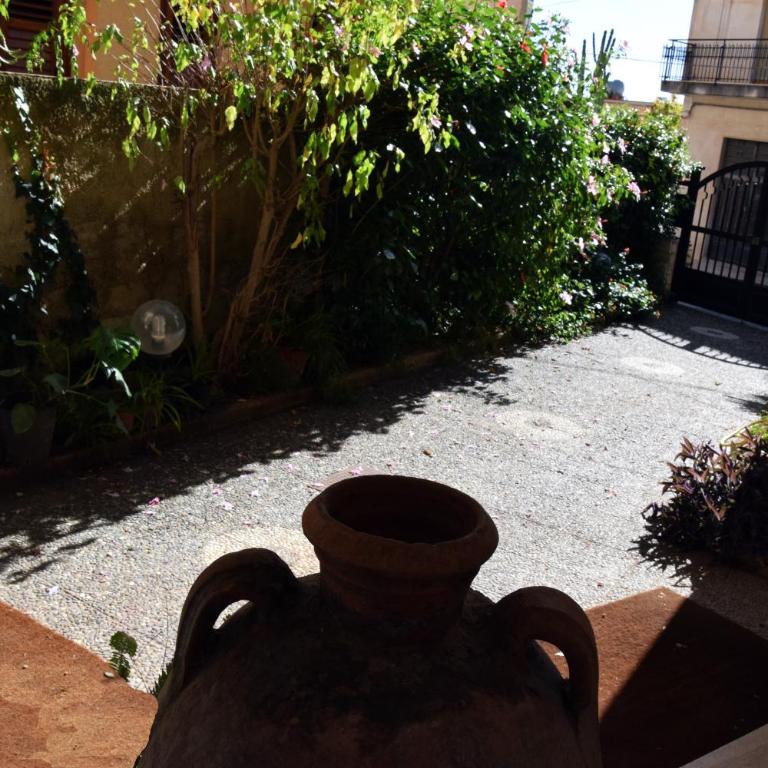 ArtRoom Garden - Monolocale con Vista Giardino - 52