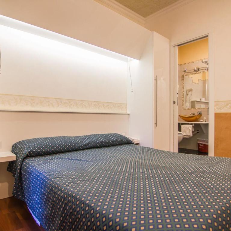 Hotel Verona Rome - Camera Matrimoniale/Doppia con Letti Singoli - 9