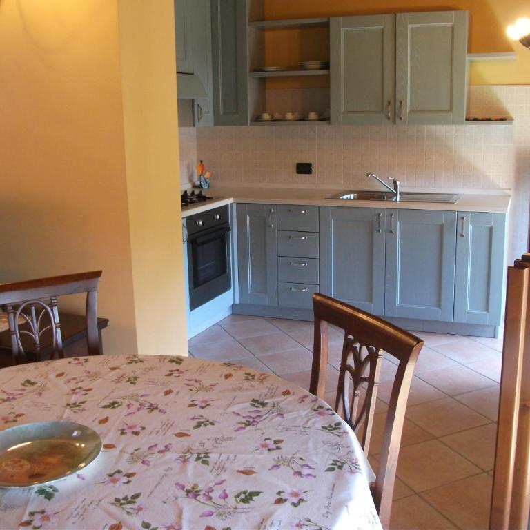 Il Cigno - Appartamento con 2 Camere da Letto (4 Adulti) - 3