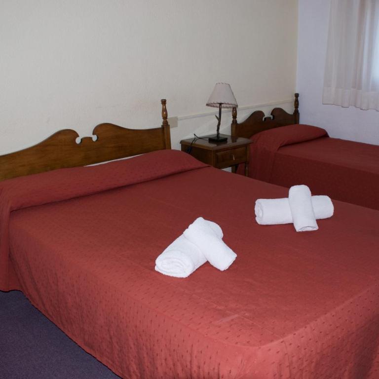 Hotel Los Historicos - Triple Room with Private Bathroom - 3