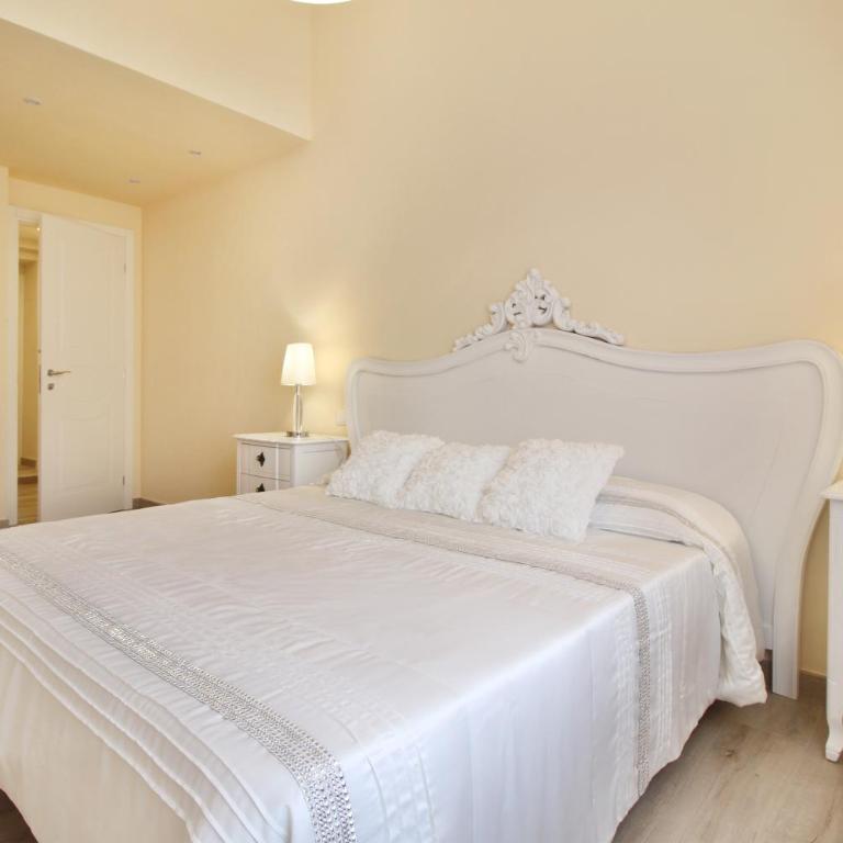 LUCCA IN CHIC - No Ztl, Free Parking, Priv Bath, Old City 550m - Camera Matrimoniale - 2