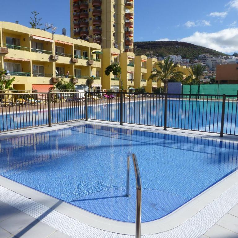 TORRES DEL SOL to 50 METTERS PLAYA LAS VISTAS Best beach Tenerife - Apartamento con balcón - 13