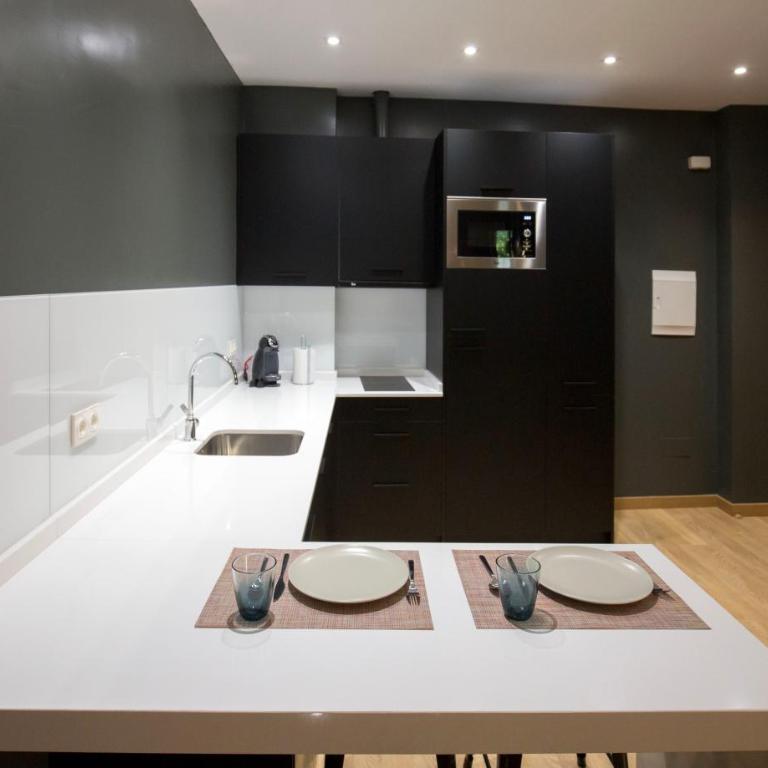 Apartamentos Ele San Justo Plaza - Superior Loft - 5