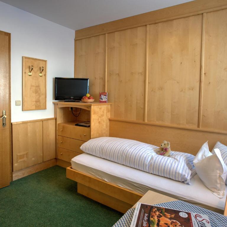 Pension Muggengrat - Apartment mit 3 Schlafzimmern und Bergblick - 3