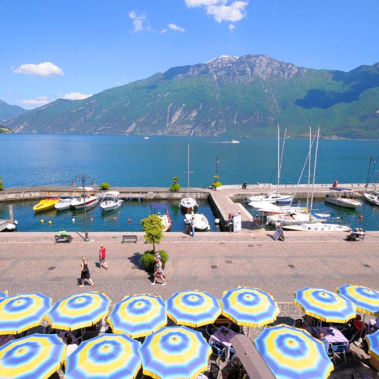 Hotel Sole - Limone - Camera Matrimoniale Classic con Balcone e Vista Lago - 8