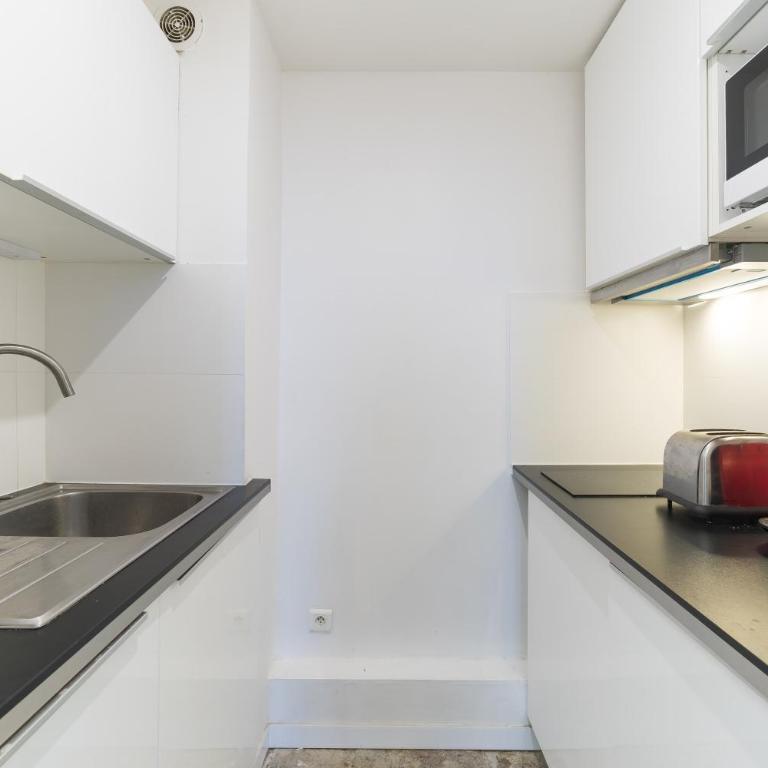 La Canourgue, Appart de charme ,Parking gratuit - Apartamento - 13