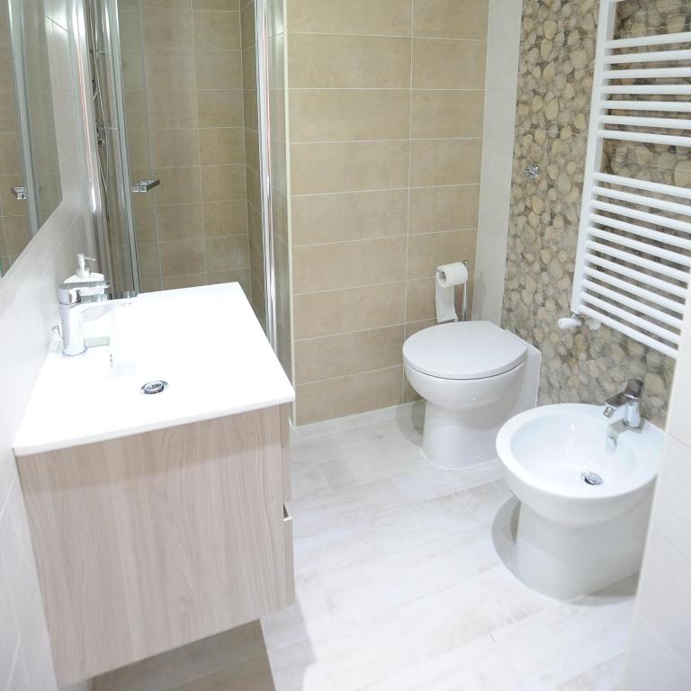 Arianna - Camera Quadrupla con Bagno Privato Esterno - 1