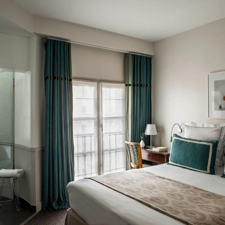 Hôtel de la Place du Louvre - Esprit de France - Chambre Double Supérieure - Vue sur Cour - 4
