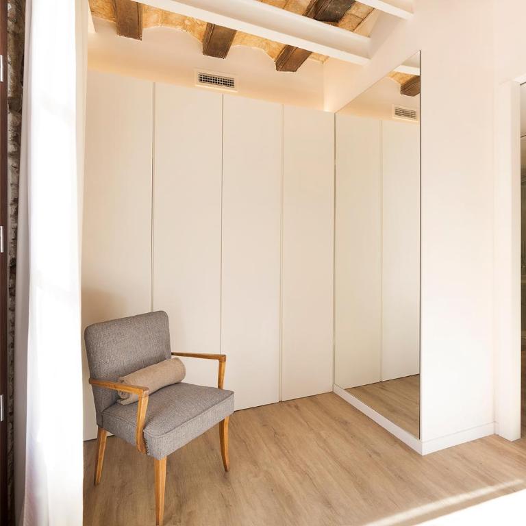 Decô Apartments Barcelona-Born Apt. - Apartment - 12