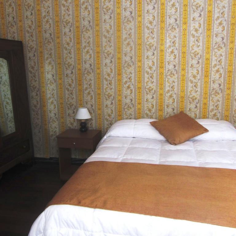 Hostal Odeón - Habitación Triple Superior - 3