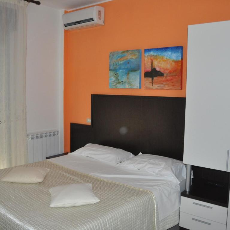 Bed & Breakfast Oasi - Camera Matrimoniale Standard - 4