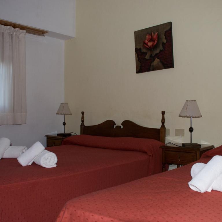 Hotel Los Historicos - Triple Room with Private Bathroom - 2