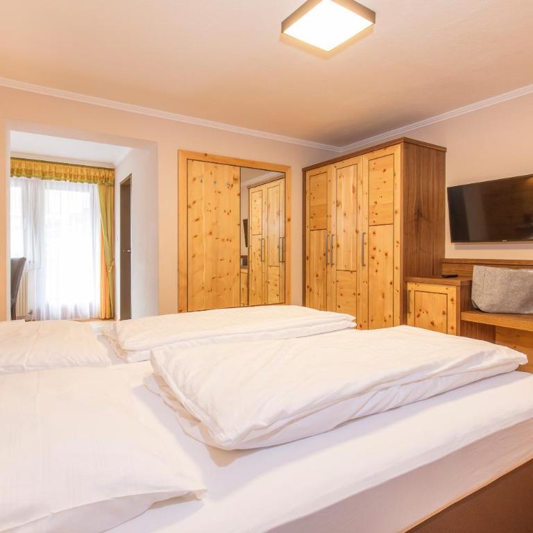 Hotel Garni Birkenhof - Comfort Doppelzimmer mit Balkon - 3