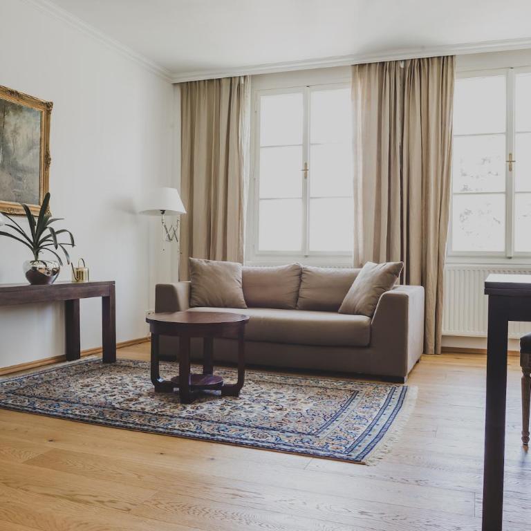 Salzburg Place to Stay - One-Bedroom Apartment - 2
