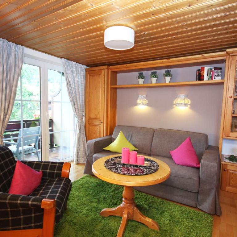 HAUS Susanne - TOP-Ferienwohnungen - SOMMER-Bergbahn inklusive - One-Bedroom Apartment with Two Balconies - Second Floor 6 - 6