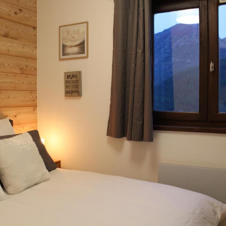 La Chamoisiere Montgenevre - Appartement avec Vue sur la Montagne - 13