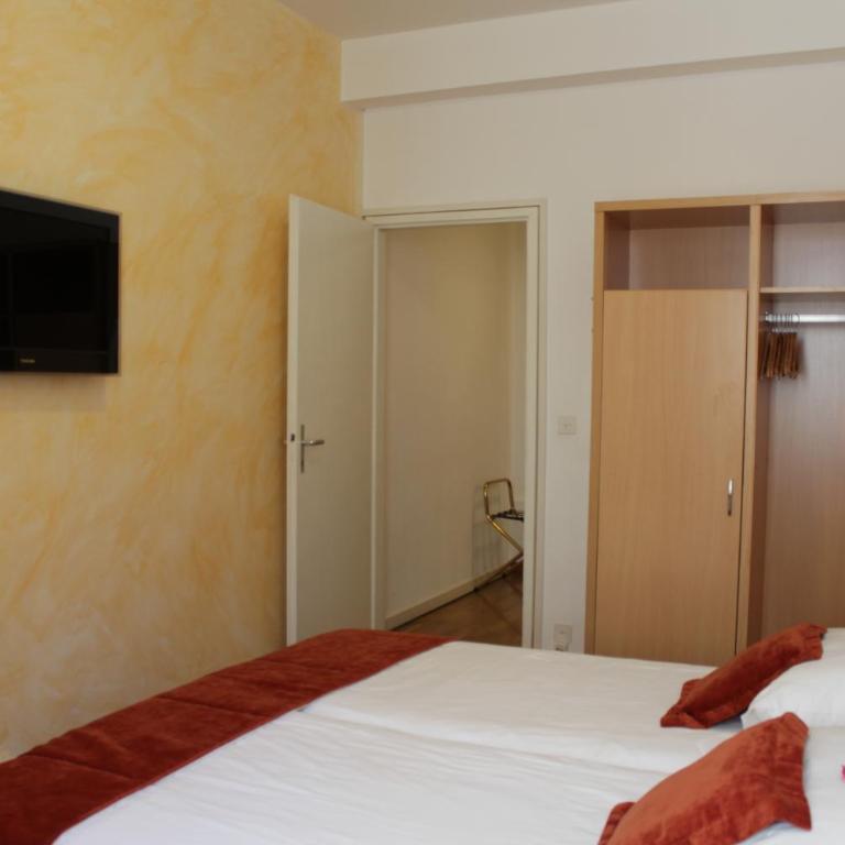 Hostellerie du XVI Siècle - Standard Zweibettzimmer - 11