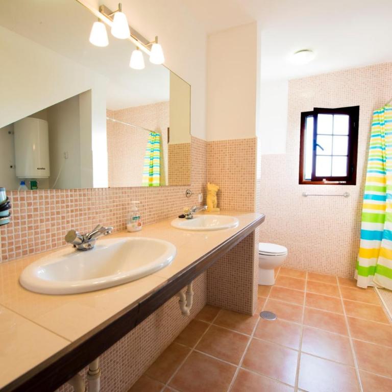 VillaTommy heated pool, hottub, fast wifi - Villa con piscina privada - 13
