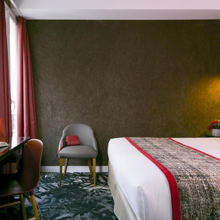 Hotel de Neuville Arc de Triomphe - Superior King Room - 1
