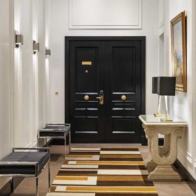 Alvear Palace Hotel - Leading Hotels of the World - Suite con cama grande y balcón - 2