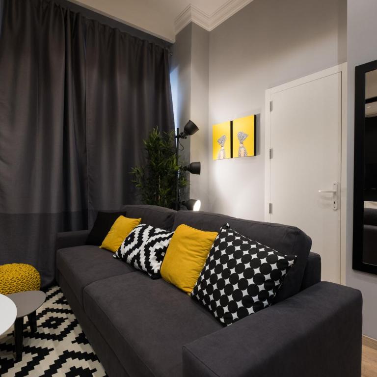 Lella Apartment 2 - duplex - epicenter of Belgrade - Apartment with Garden View - 48