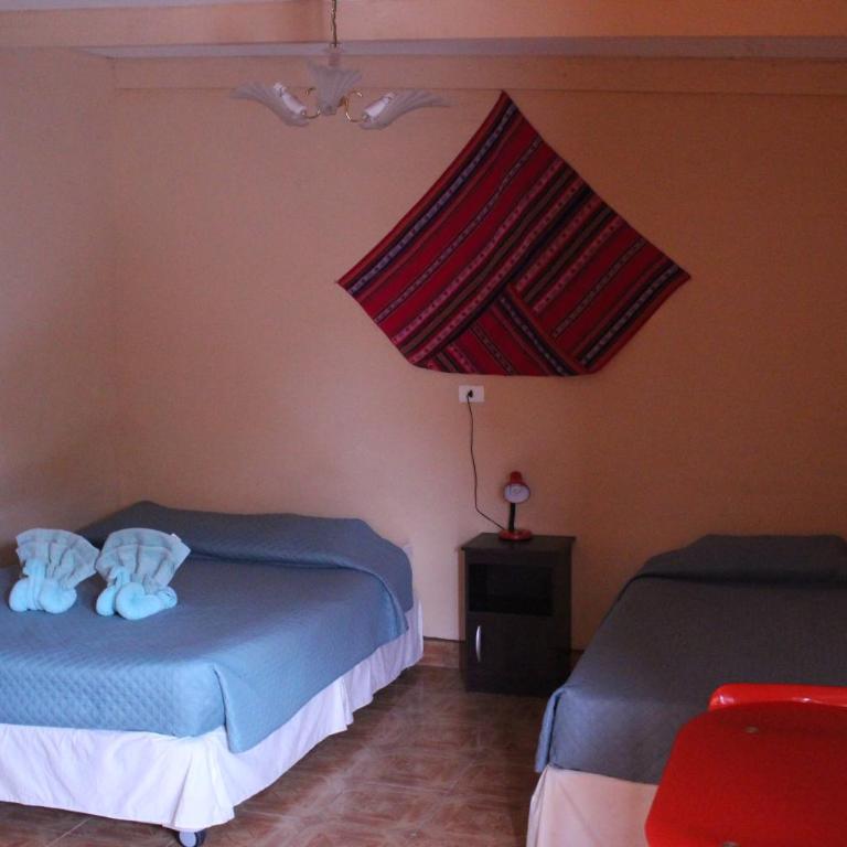 Hostal Tuyasto - Double or Twin Room with Private Bathroom - 8