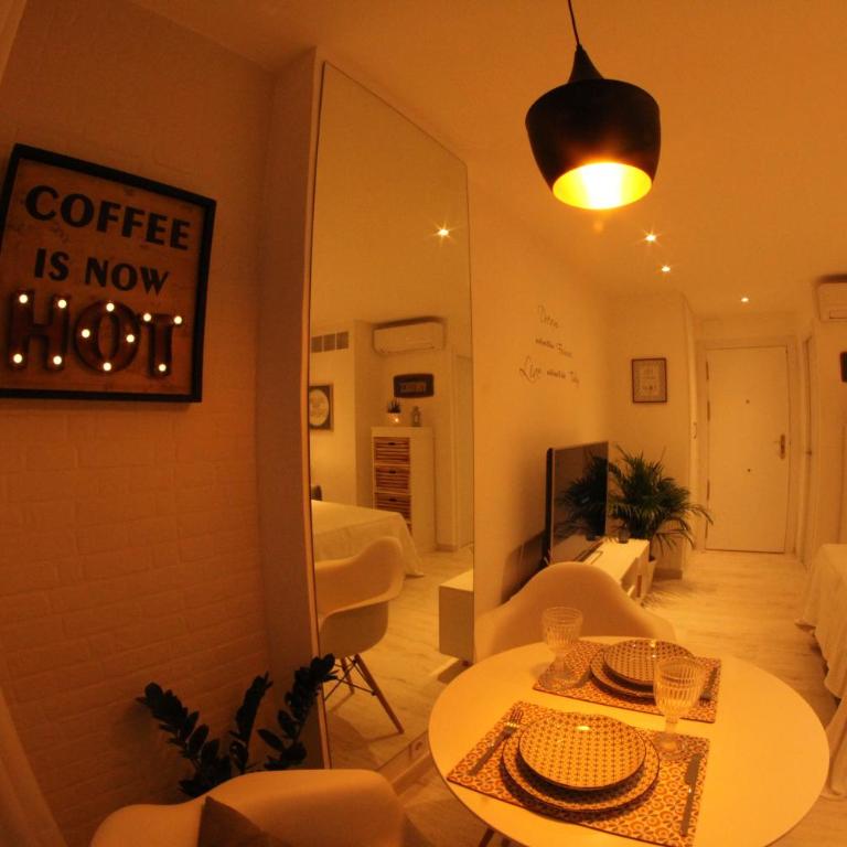 BENALMADENA - NEW NORDIC STYLE & SUNNY STUDIO - Apartamento Estudio - 55