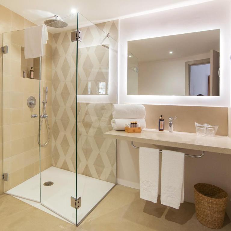 Canavall - Habitación Doble adaptada para personas con movilidad reducida - 3