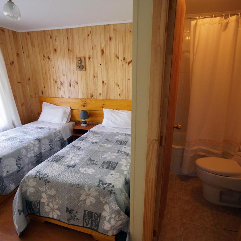 Hostal Los Pioneros - Twin Room with Private Bathroom - 5