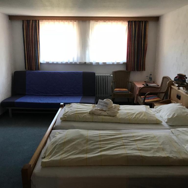 Hotel Anneliese - Einzelzimmer mit Bergblick - 3